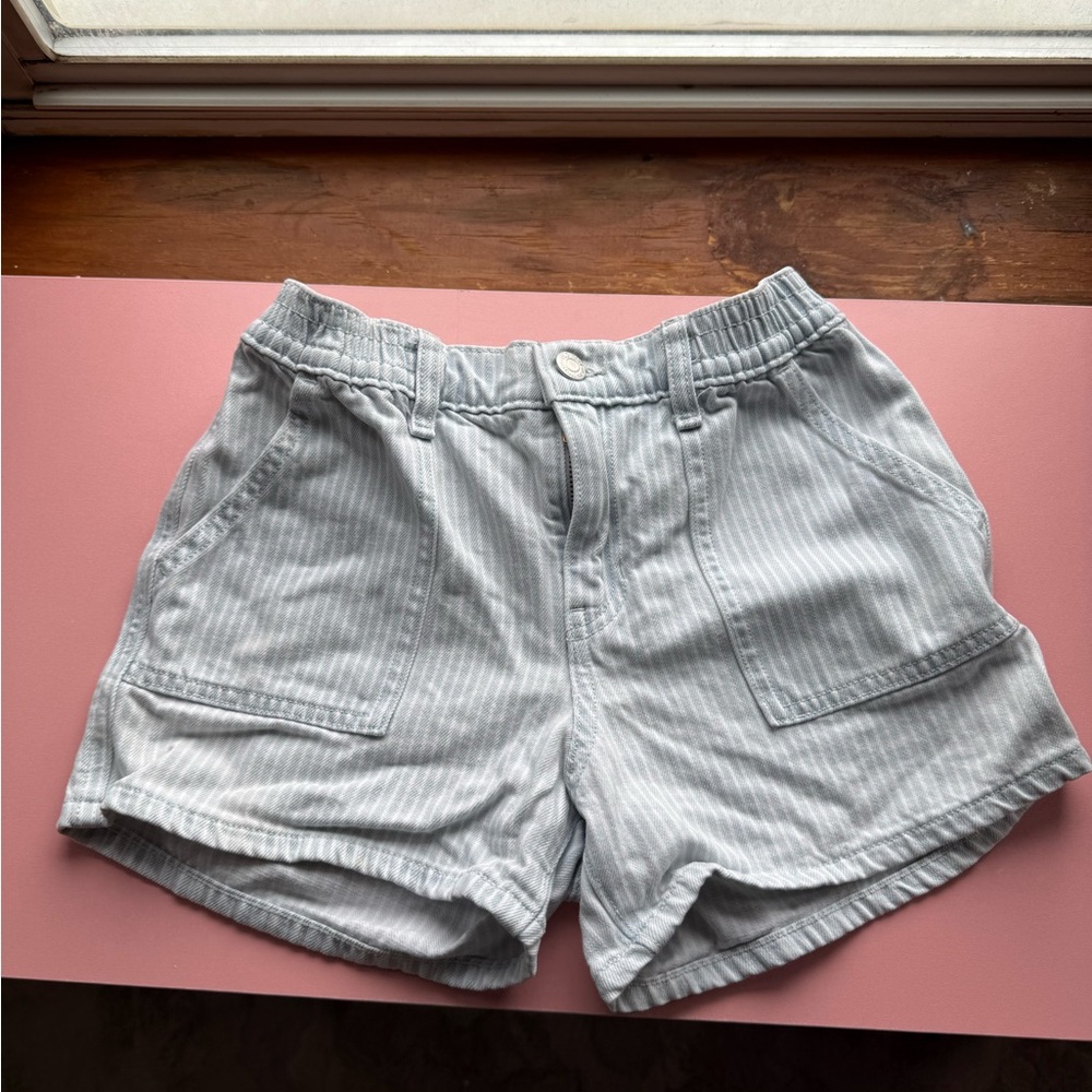 Old Navy girls Light blue Striped Cargo Shorts